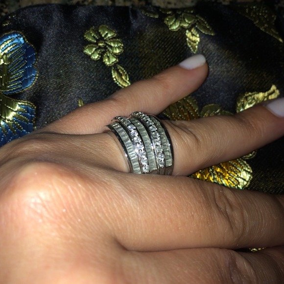 Lia Sophia stacked ring