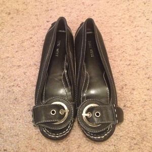 Nine West Black flats