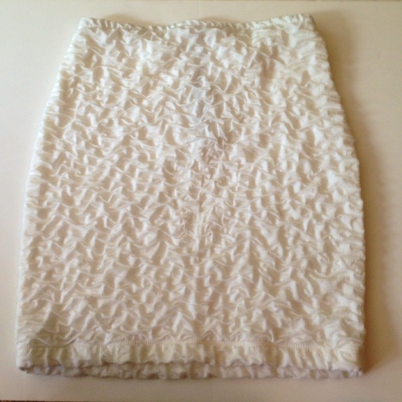 Ivory bodycon skirt