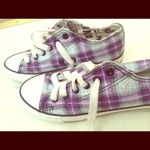 Converse shoes