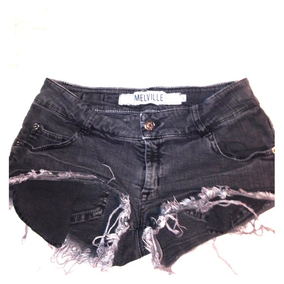 Brandy Melville shortie shorts