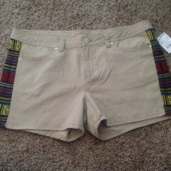 MNG by Mango Shorts
