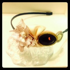 ✨Sold in Bundle✨Hairband