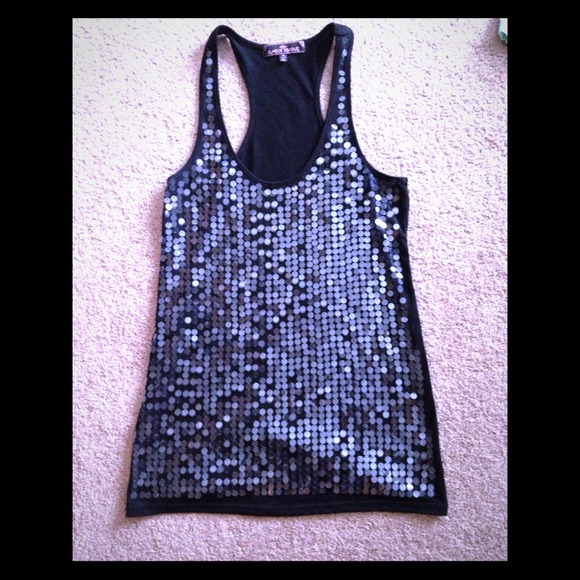 Black sequin top!