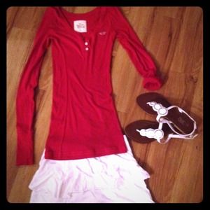 Hollister Dark Red Maroon Long Sleeve Fitted TopXS