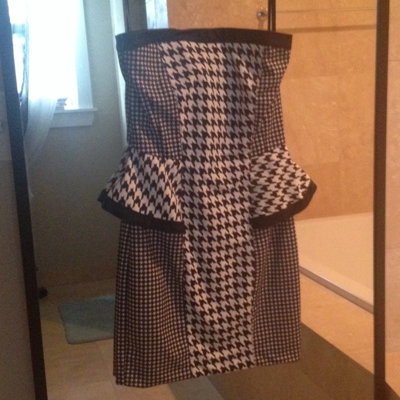 Tom Ford Chevron Bustier Inspired Dress - Picture 4 of 4