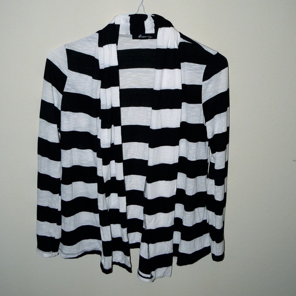 Bold Stripe Cardigan