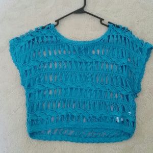 Mid drift/crop top shirt