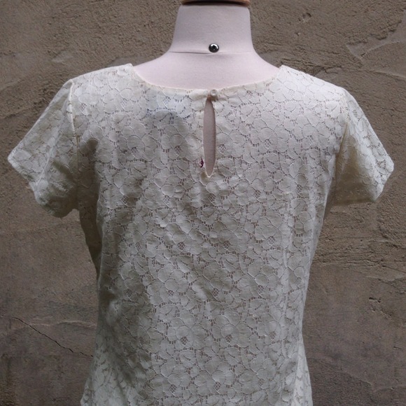 Cynthia Rowley Ivory Lace Top sz M - Picture 4 of 4