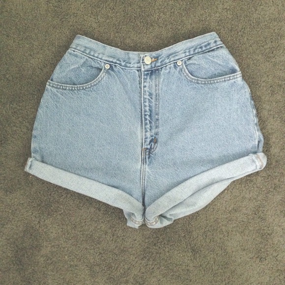 🍃 cropped high waisted shorts 🍃