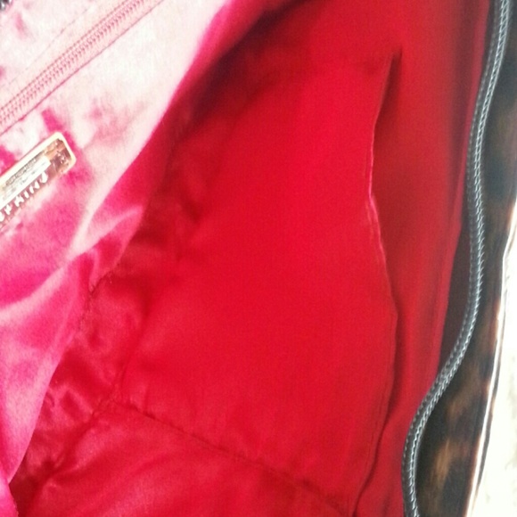 Leopard Print Clutch - Picture 4 of 4