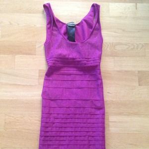 Bebe back cut-out shine dress