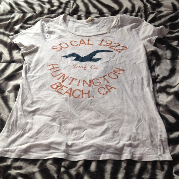 Hollister top