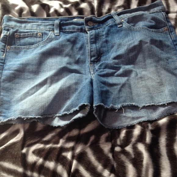 Levi's shorts