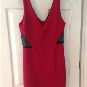 Red sleeveless dress