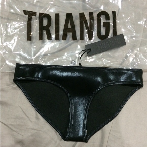 Triangl bikini bottom only!