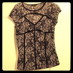 Stylish Black&White Top