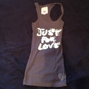 Grey tank top