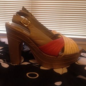 Rampage cream coral and beige heels
