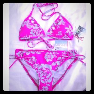 NEW! Roxy Bikinis...bottom