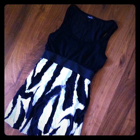Black zebra-print sundress
