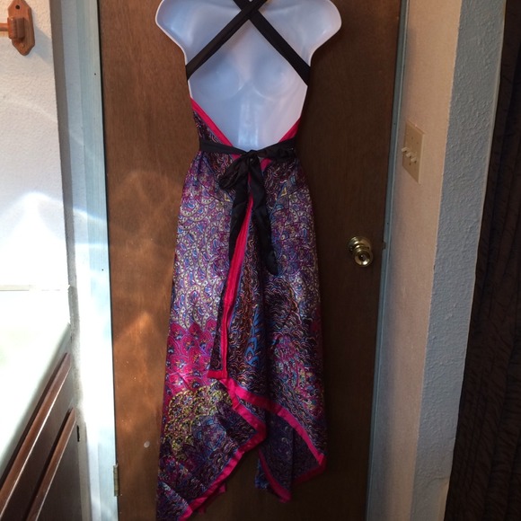 SOLD in a bundle. Beautiful Indian scarf dress - Picture 3 of 4