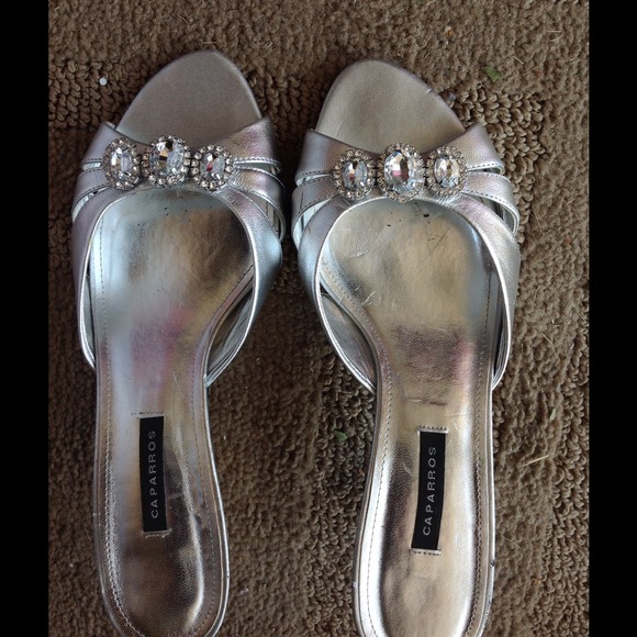 Silver party heels with jewel embellishment - Picture 1 of 3