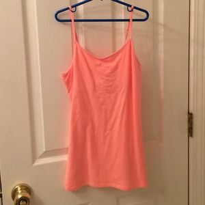 Light peach tank