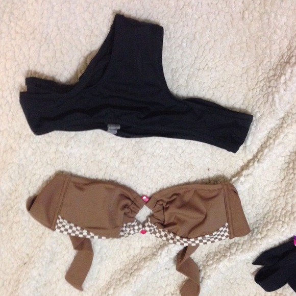 Victoria secret bathingsuit (last top is target) - Picture 2 of 3