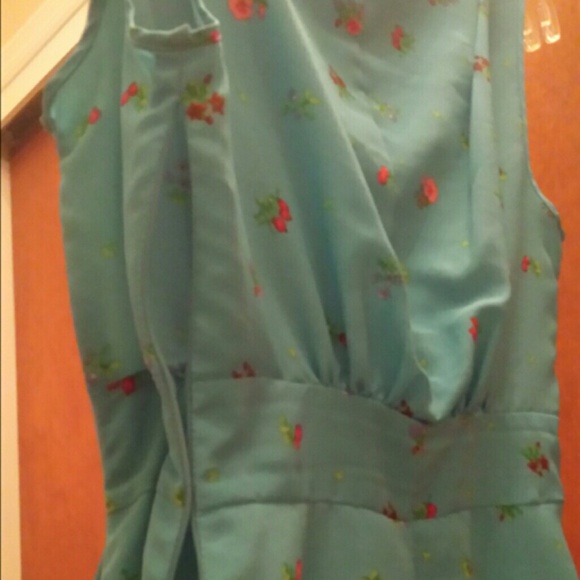 Urban Outfitters Kimchi Blue Daisy Dress - Picture 2 of 2