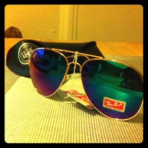 RAY BAN Aviators