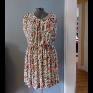Sleeveless cotton flower print dress NWT