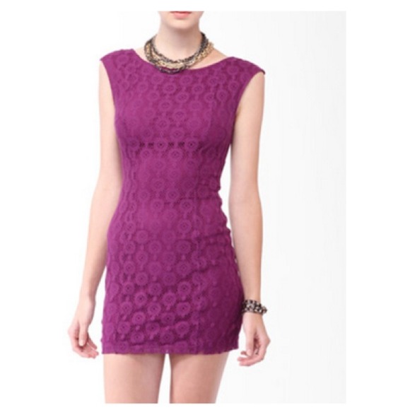 Backless Sheath Dress - Picture 2 of 2