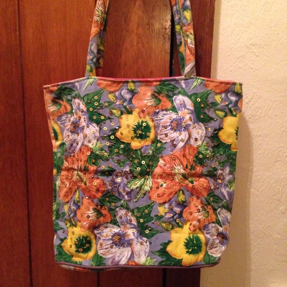 Colorful beach bag or market tote