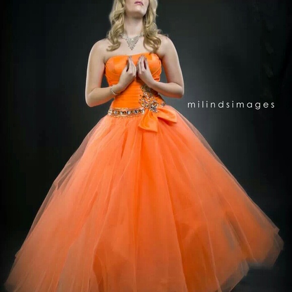 One of a kind neon orange ball gown - Picture 2 of 3