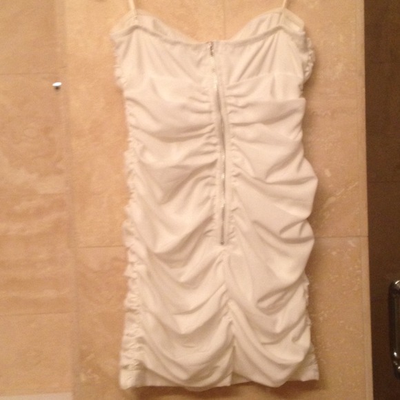 New, Strapless Mini - Picture 2 of 3