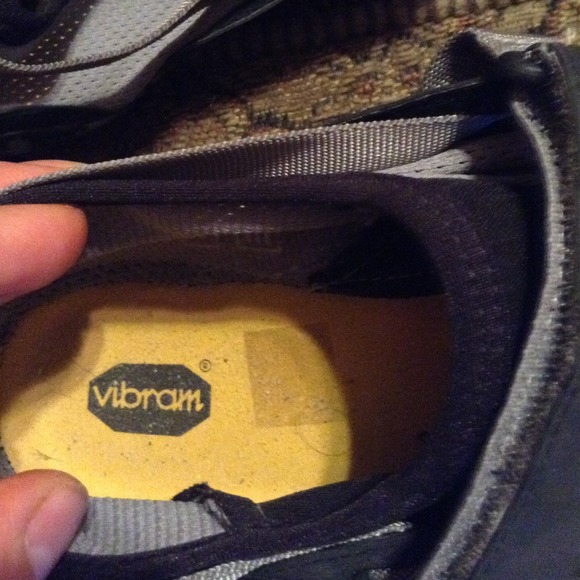 💢SOLD💢Vibran shoes - Picture 4 of 4