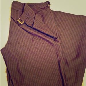 Chic gray and hot pink pinstripe editors!