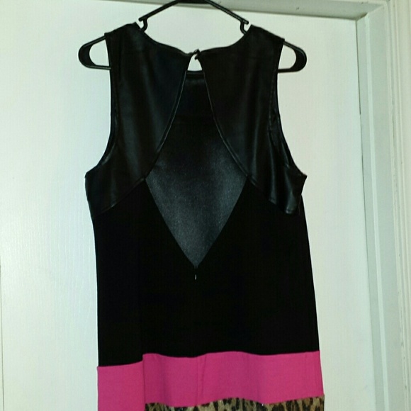 🚫❌SOLD❌🚫Dress - Picture 3 of 4