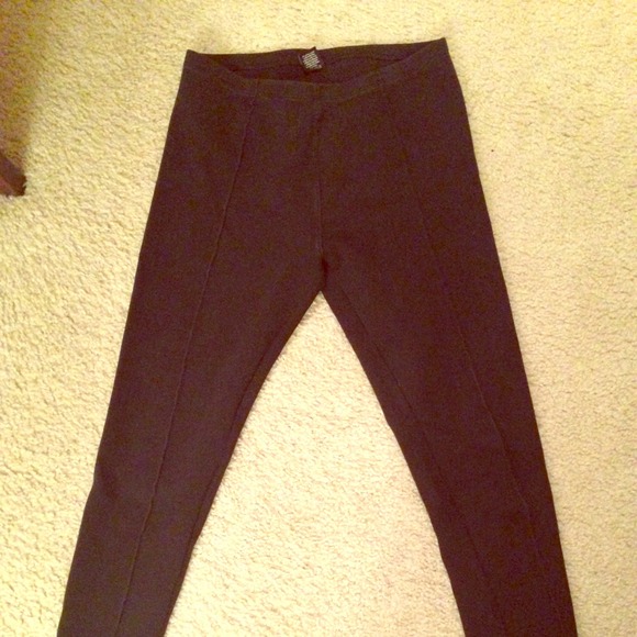 Hue ponte black leggings M