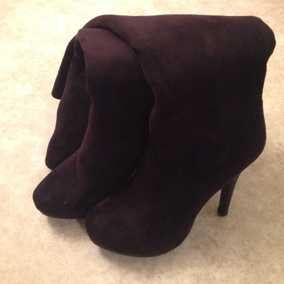 Black knee high boots