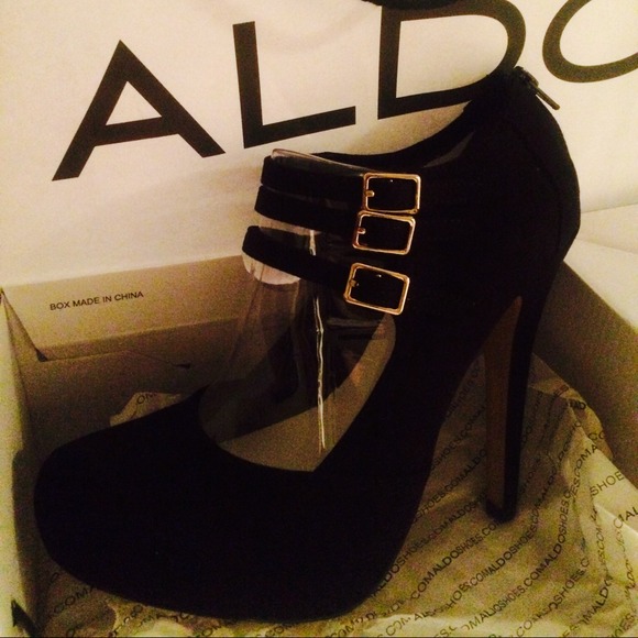 Aldo black suede pumps - Picture 2 of 4