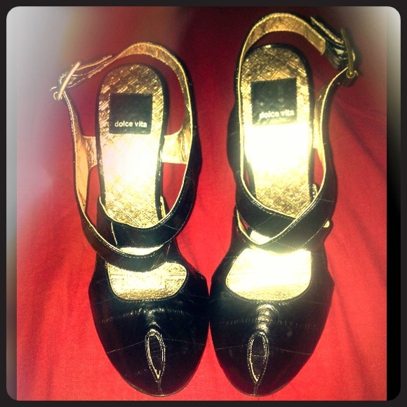 Black Dolce Vita Peep Toe Heels