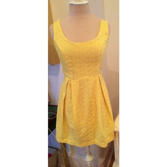 Yellow dress