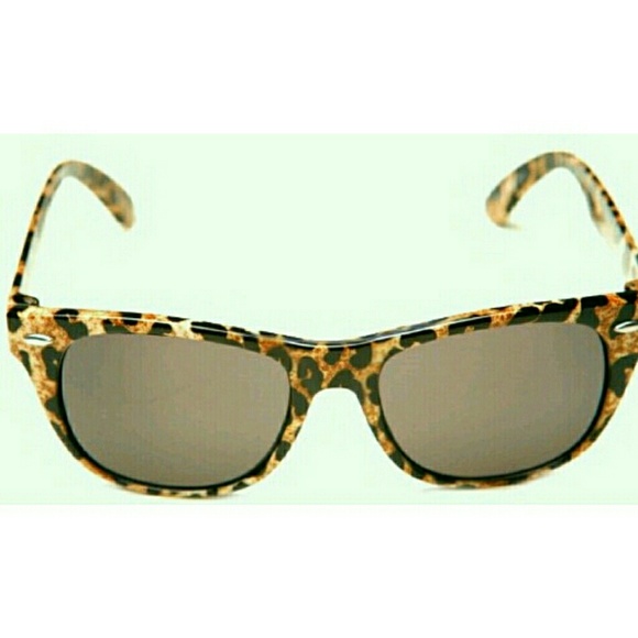 BRAND NEW!!!  Leopard Sunnies!