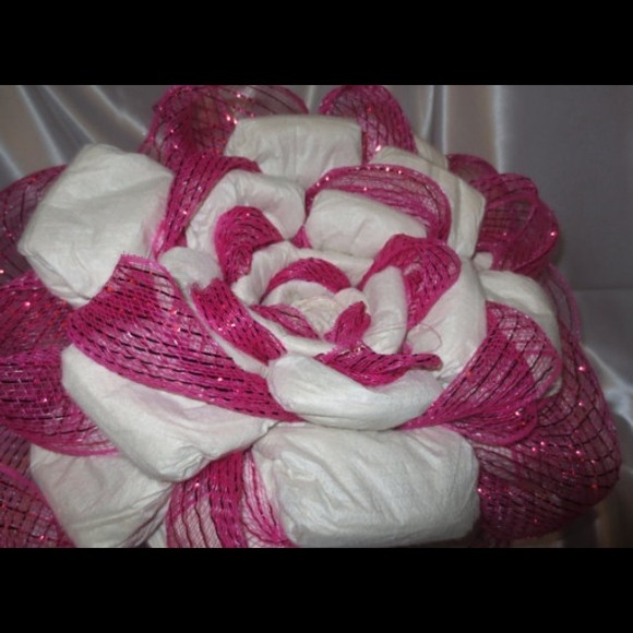 Diaper Rose ~ Baby Shower Center Piece or Gift - Picture 2 of 4