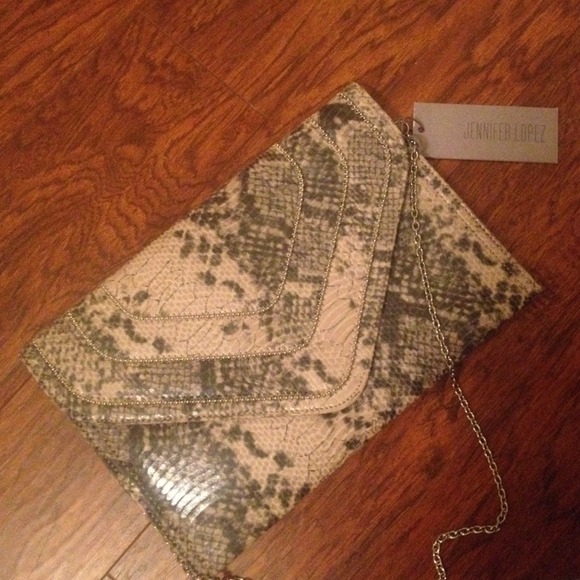 Jennifer Lopez Nina clutch 250 nude
