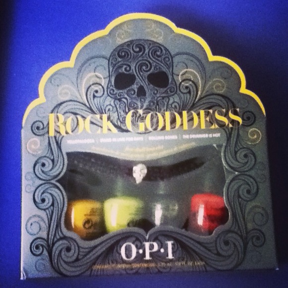 Rock Goddess nailpolish by OPI