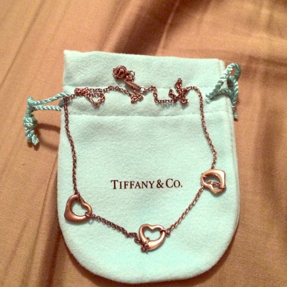 Tiffany & Co. Jewelry - 💙Tiffany three heart necklace💙