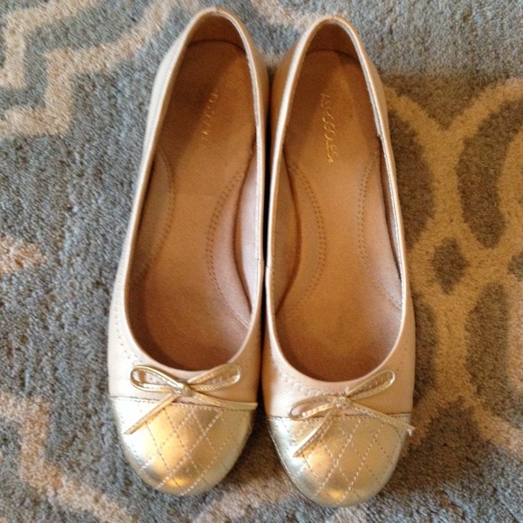 🌟HP🌟Aerosoles flats - NWOT